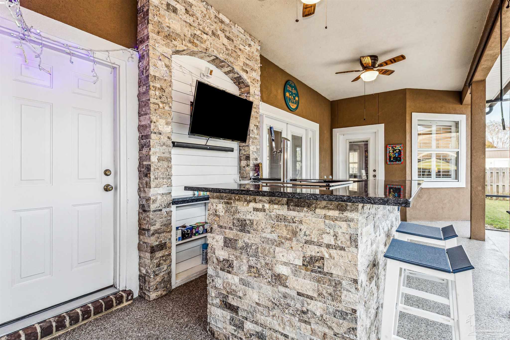 Navarre, Florida 32566, United States, 4 Bedrooms Bedrooms, ,3 BathroomsBathrooms,Residential,Contingent,25760