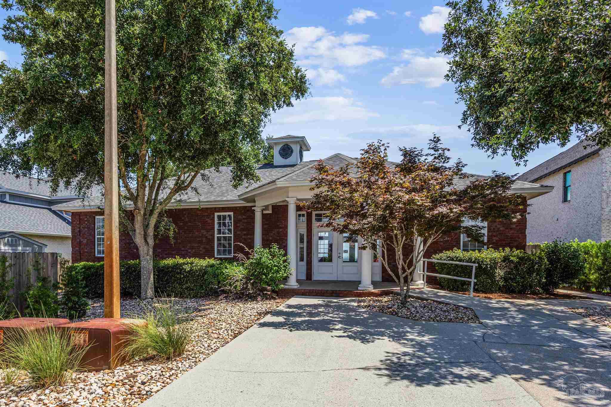 Navarre, Florida 32566, United States, 4 Bedrooms Bedrooms, ,3 BathroomsBathrooms,Residential,Contingent,25760