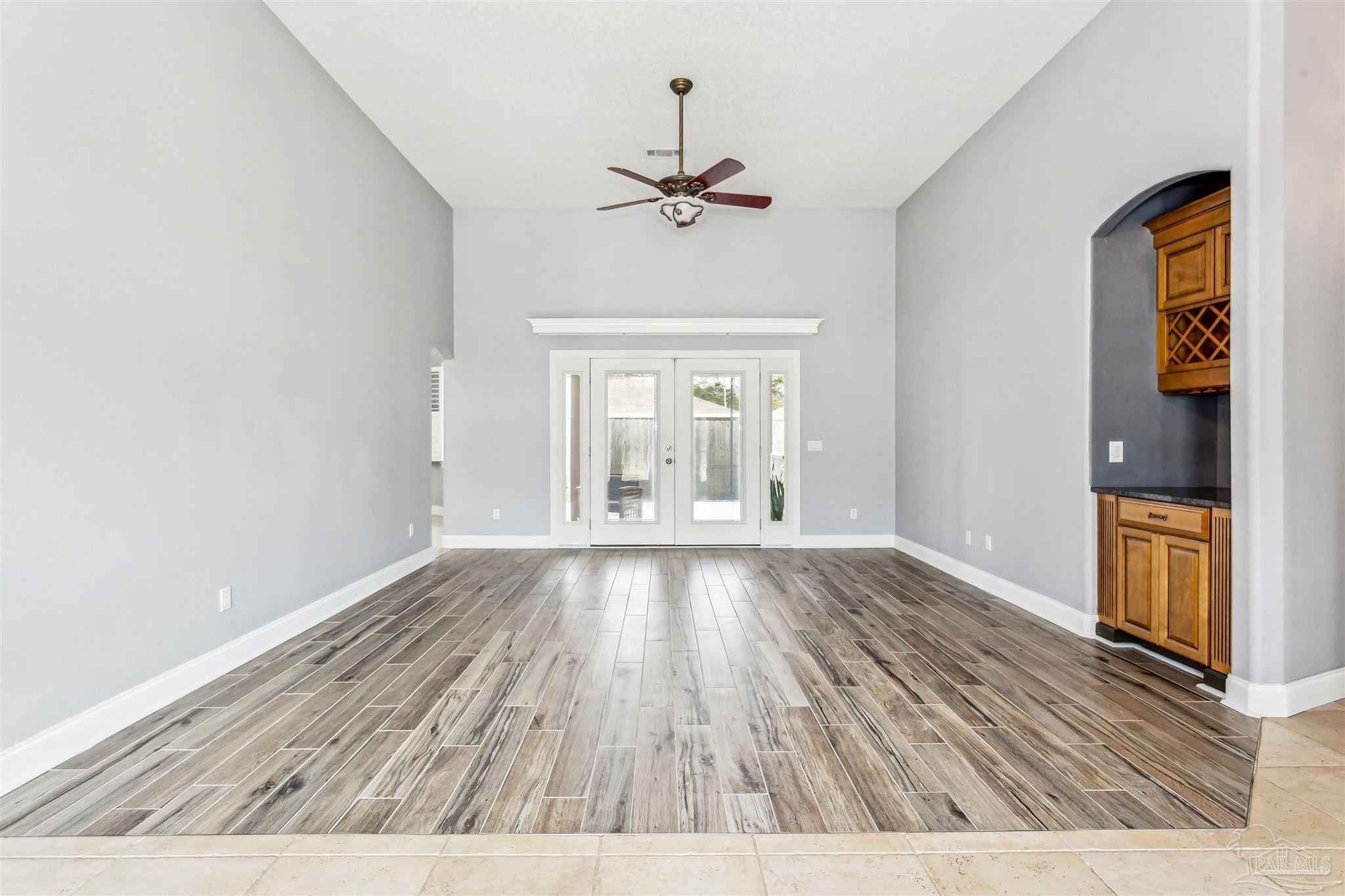 Navarre, Florida 32566, United States, 4 Bedrooms Bedrooms, ,3 BathroomsBathrooms,Residential,Contingent,25760