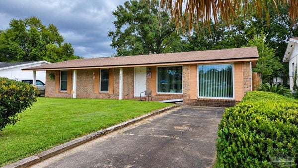 7830 AARON DR, PENSACOLA, FL 32534 - Image dfccf2fd85aae326d2c40c9cd30a2dae/646114733