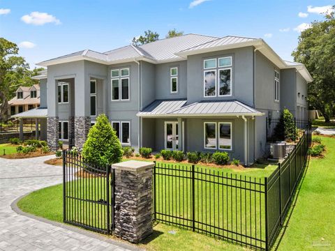 3911 Scenic Hwy Pensacola FL 32504