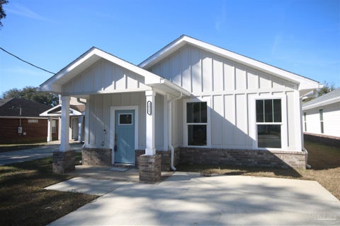 Featured picture for the property 641398