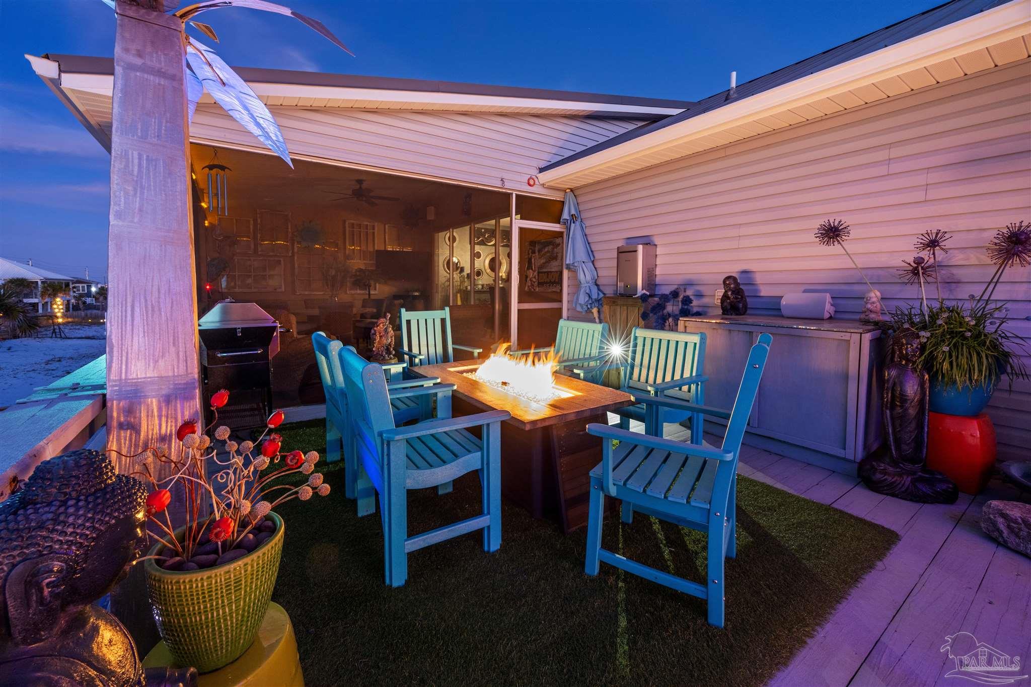 Navarre Beach, Florida 32566, United States, 3 Bedrooms Bedrooms, ,3 BathroomsBathrooms,Residential,Active,103440