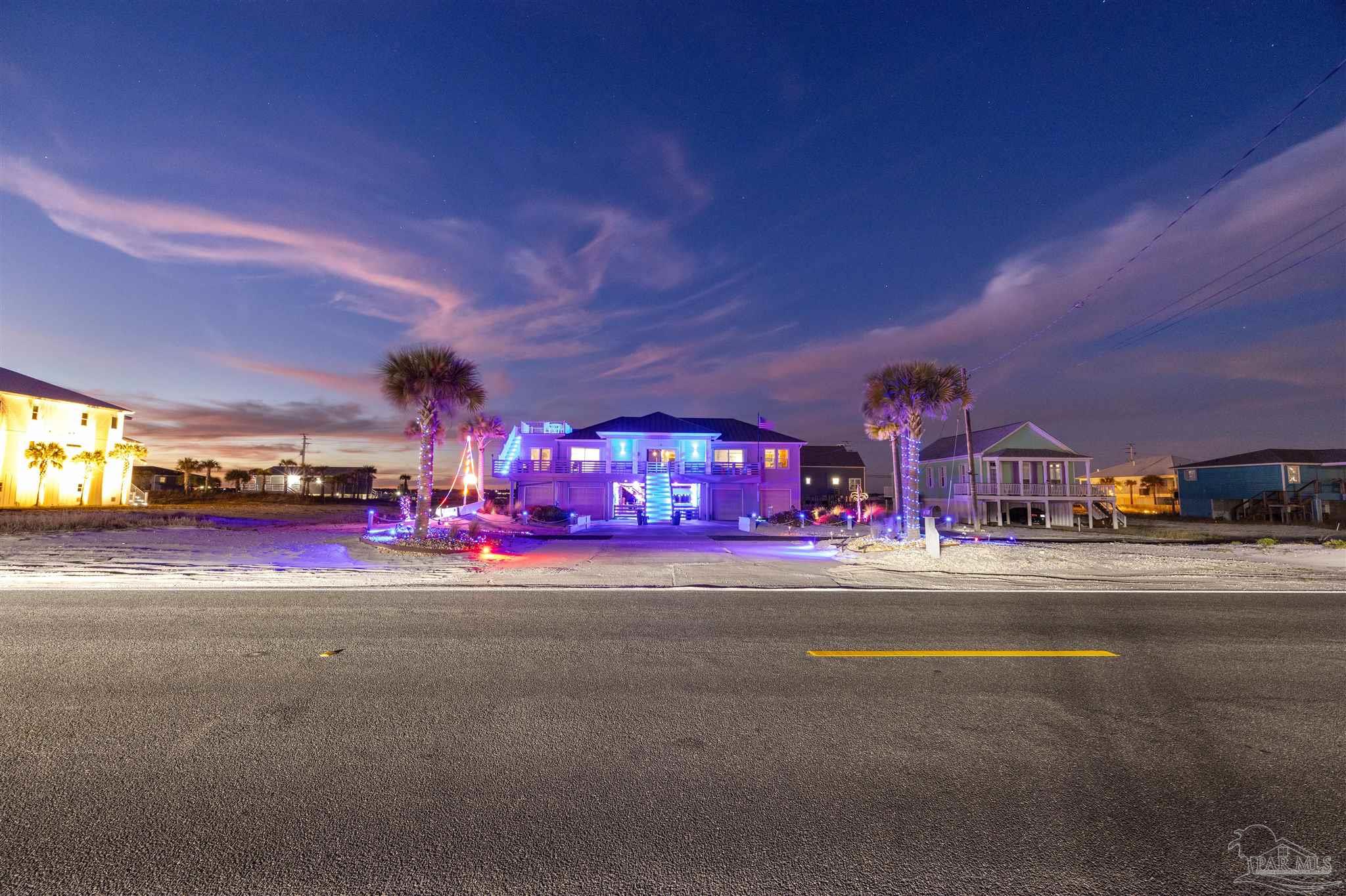 Navarre Beach, Florida 32566, United States, 3 Bedrooms Bedrooms, ,3 BathroomsBathrooms,Residential,Active,103440