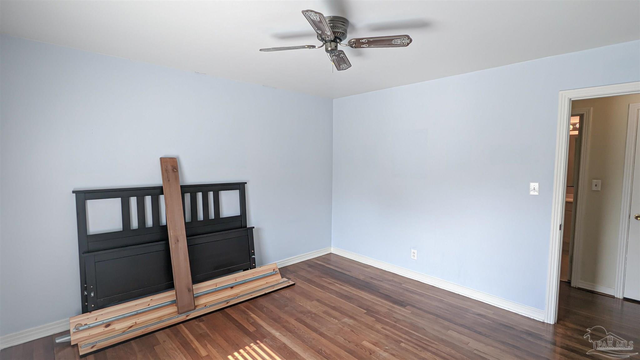 Photo 9 of 22 of 1691 Foulis Dr house