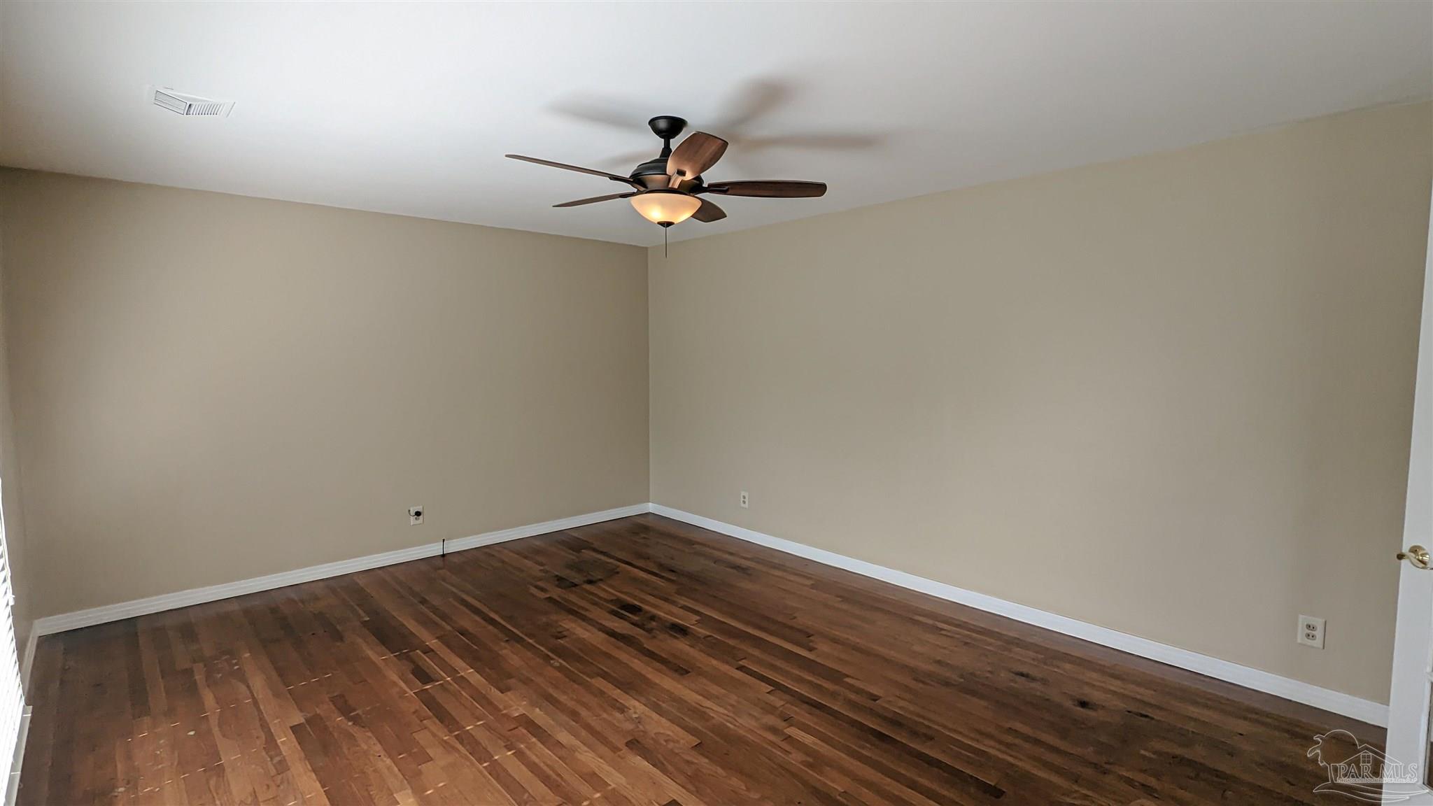 Photo 4 of 22 of 1691 Foulis Dr house
