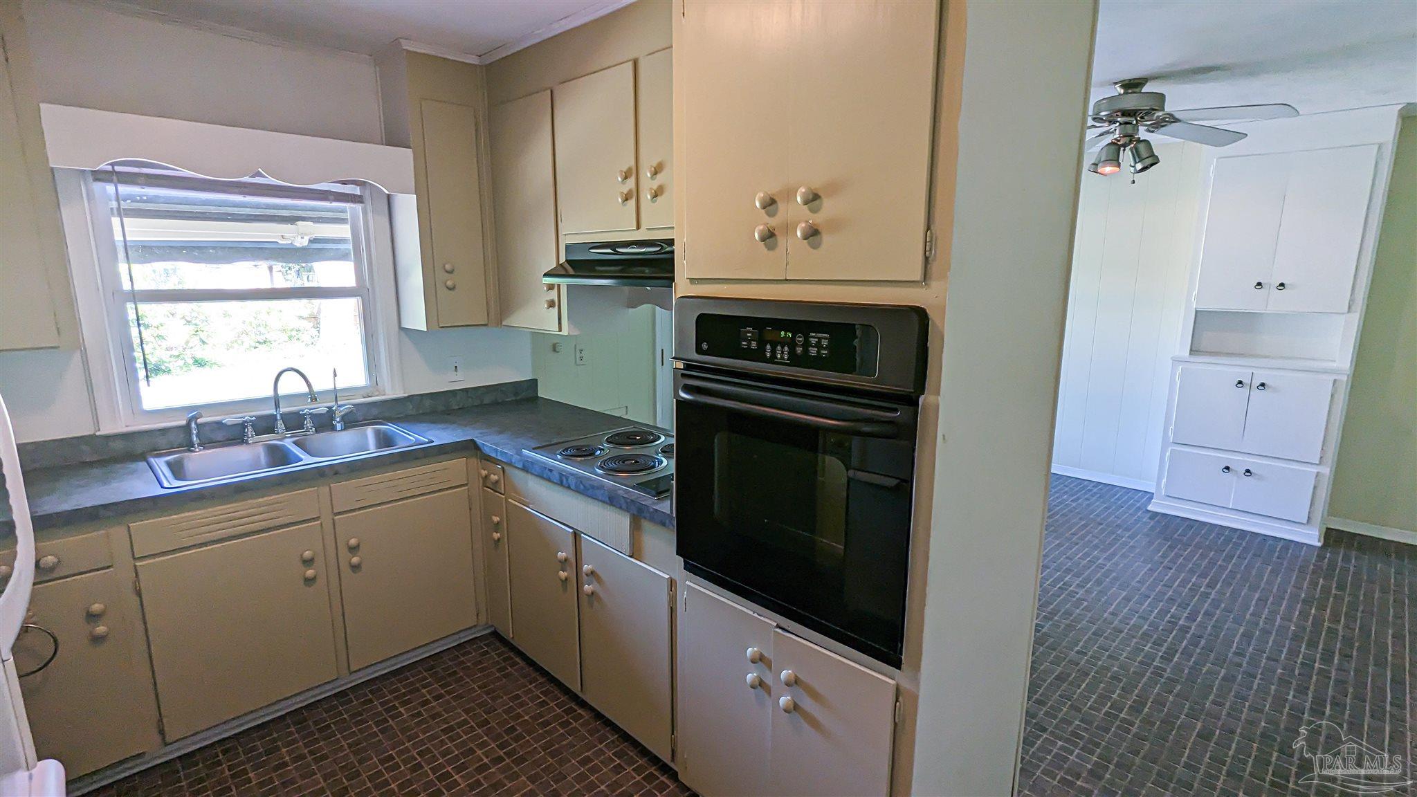 Photo 20 of 22 of 1691 Foulis Dr house