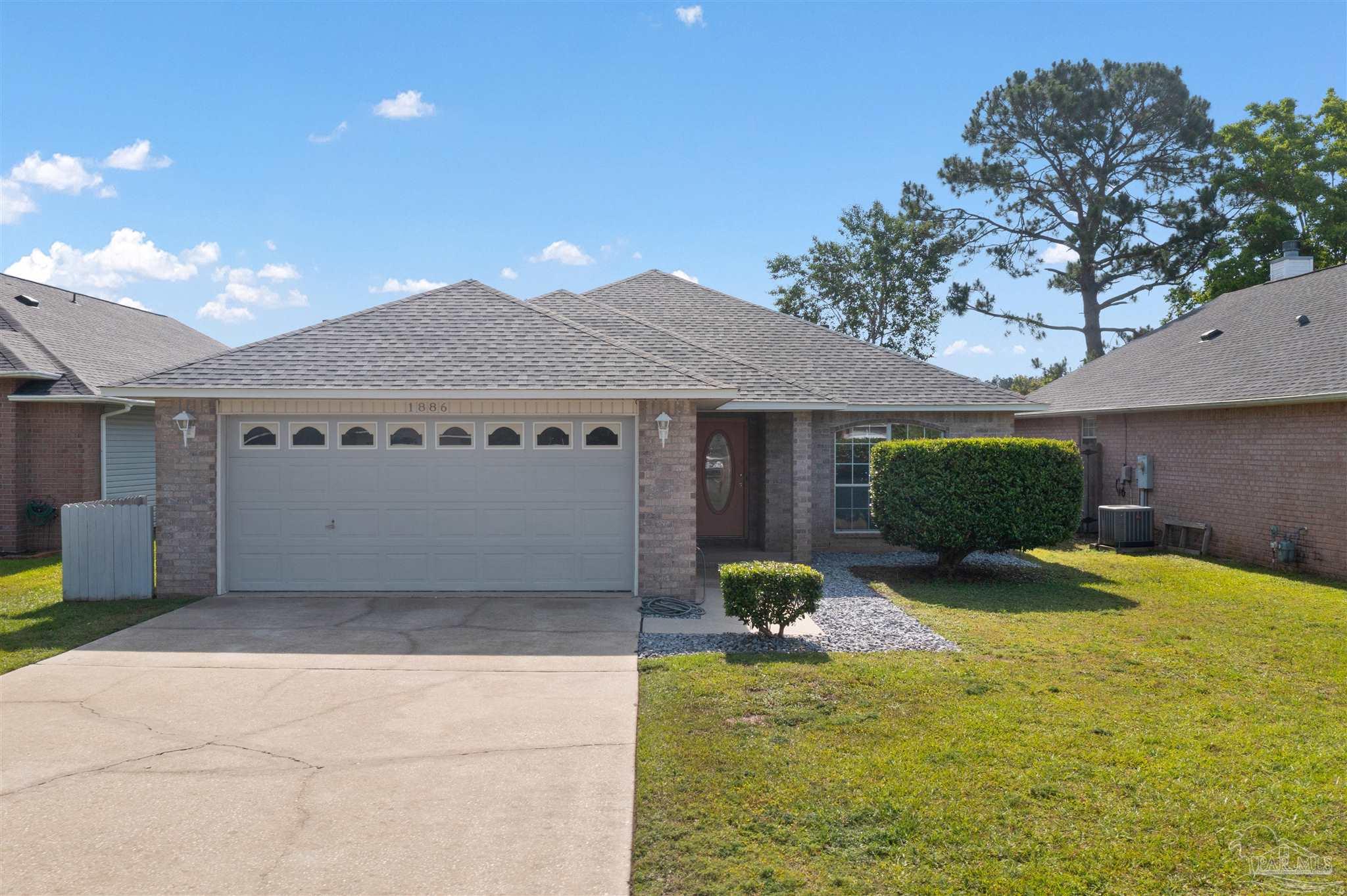 Photo 1 of 50 — 1886 Gulf Bay Ln, Pensacola, FL 32506