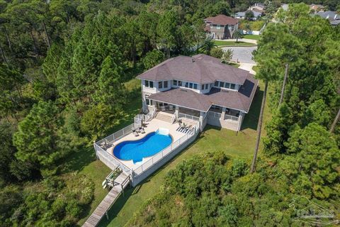 A home in Navarre