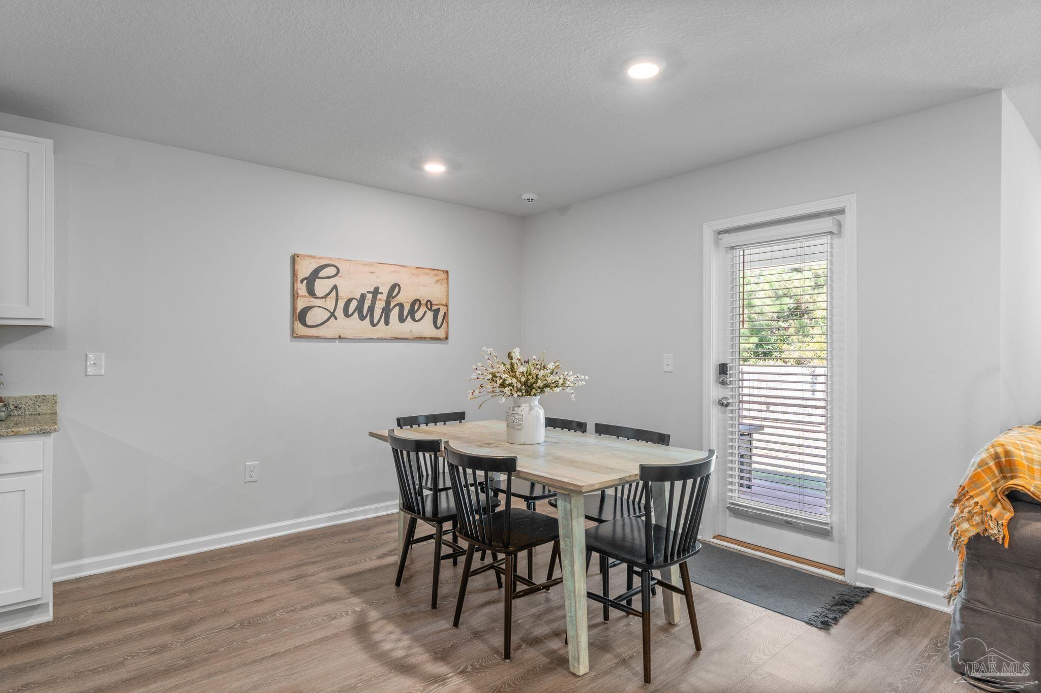 Pensacola, Florida 32526, United States, 4 Bedrooms Bedrooms, ,2 BathroomsBathrooms,Residential,Active,200244