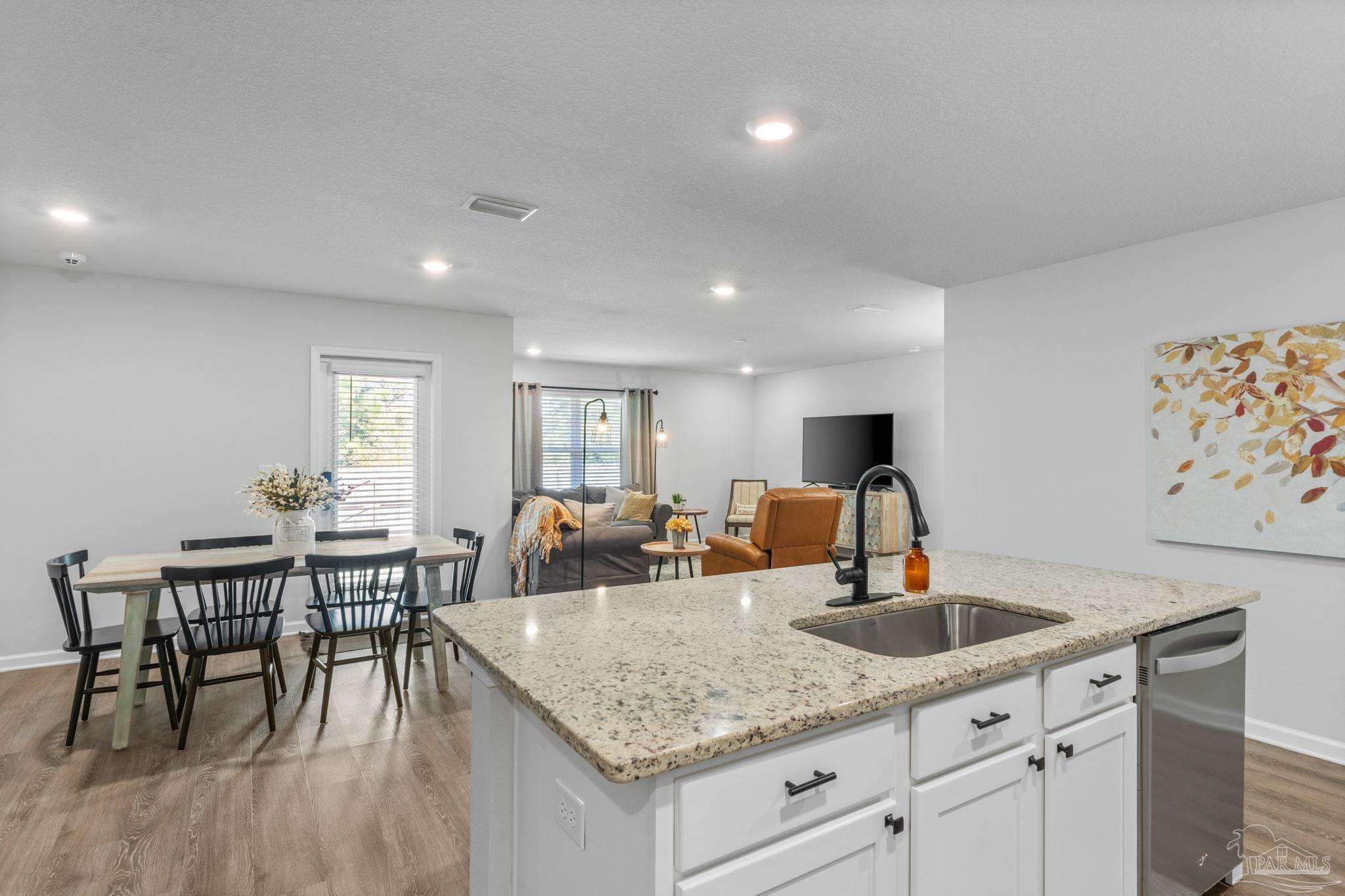 Pensacola, Florida 32526, United States, 4 Bedrooms Bedrooms, ,2 BathroomsBathrooms,Residential,Active,200244