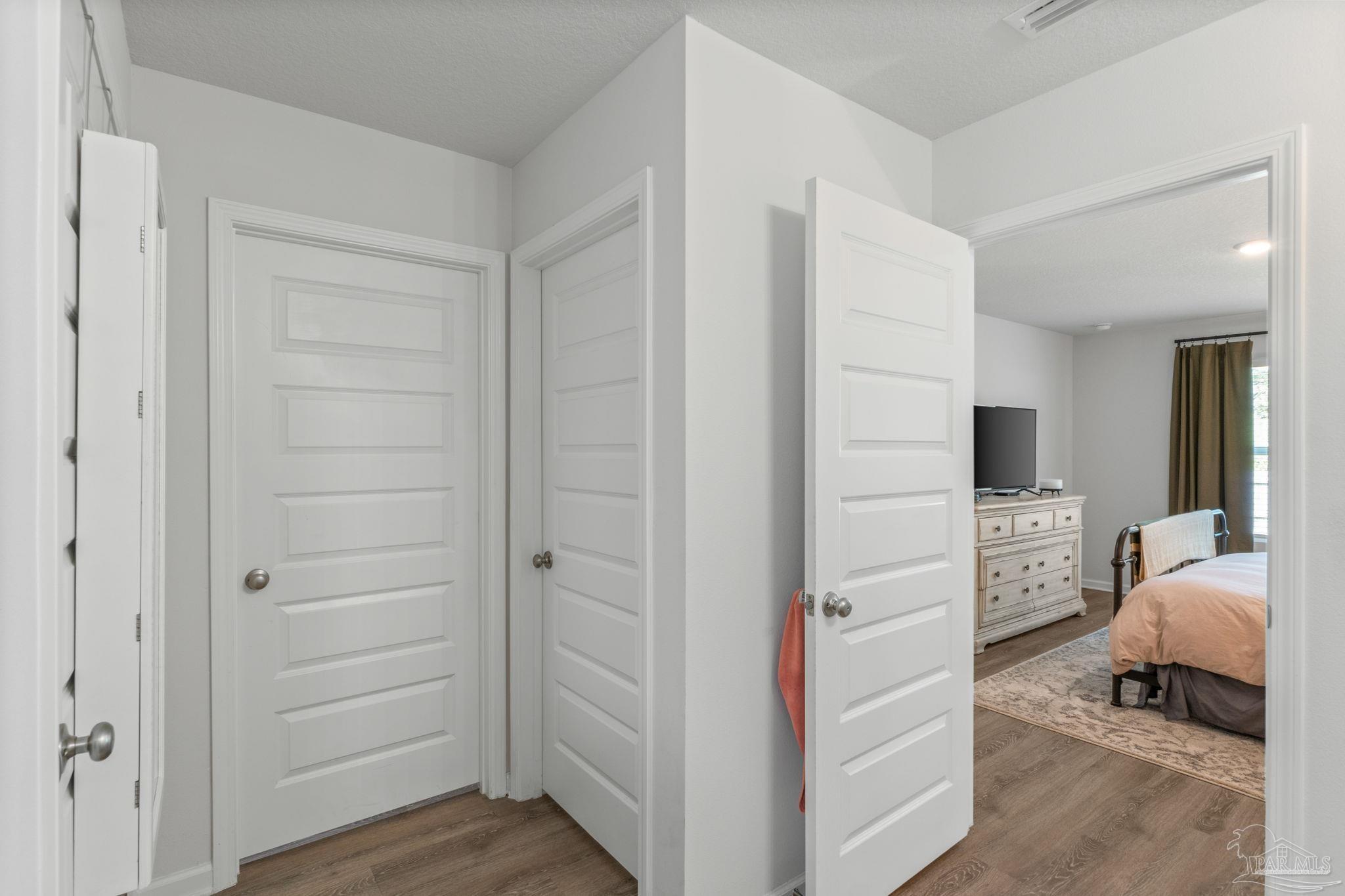 Pensacola, Florida 32526, United States, 4 Bedrooms Bedrooms, ,2 BathroomsBathrooms,Residential,Active,200244