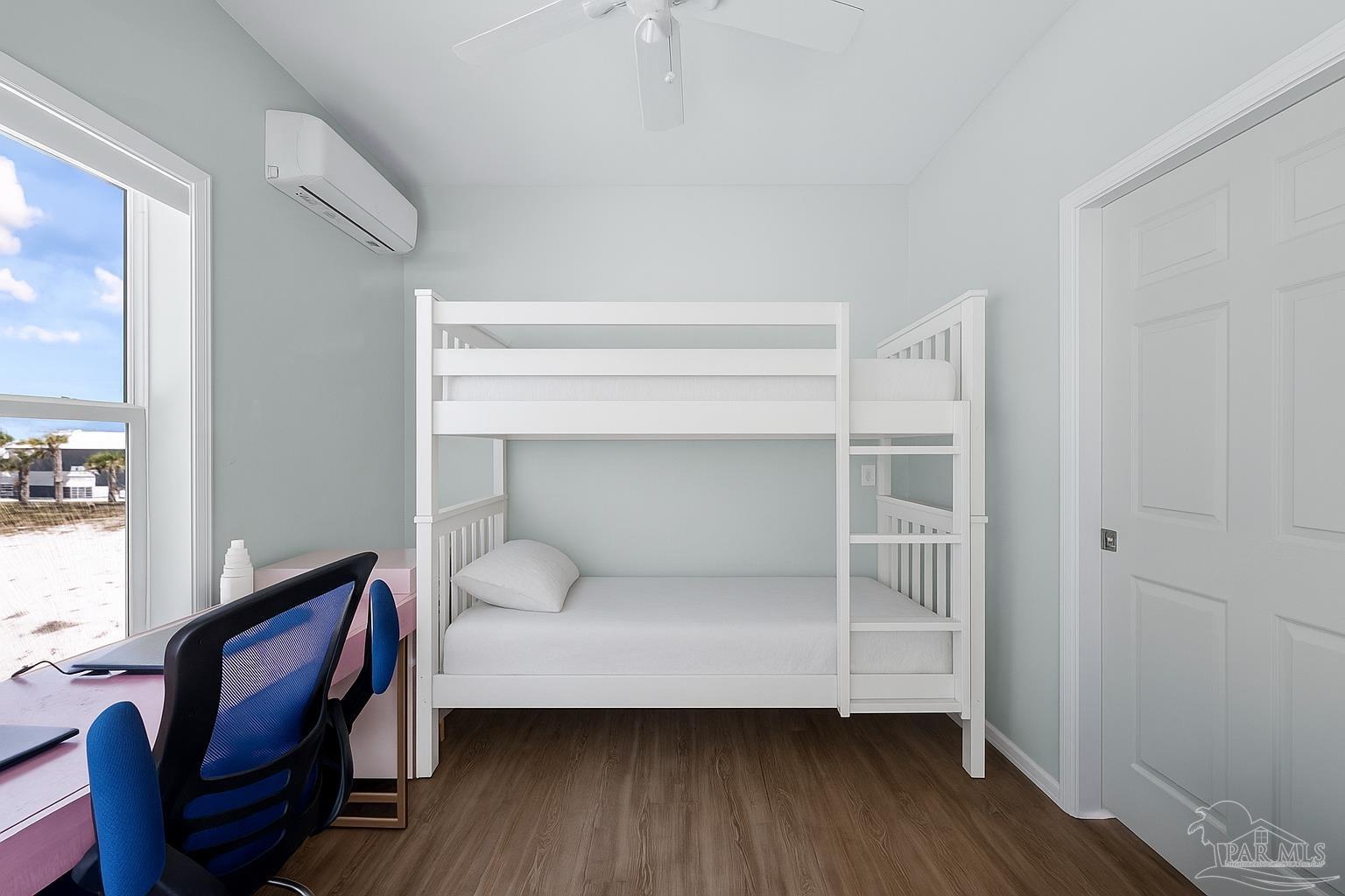 Navarre Beach, Florida 32566, United States, 3 Bedrooms Bedrooms, ,3 BathroomsBathrooms,Residential,Active,179783