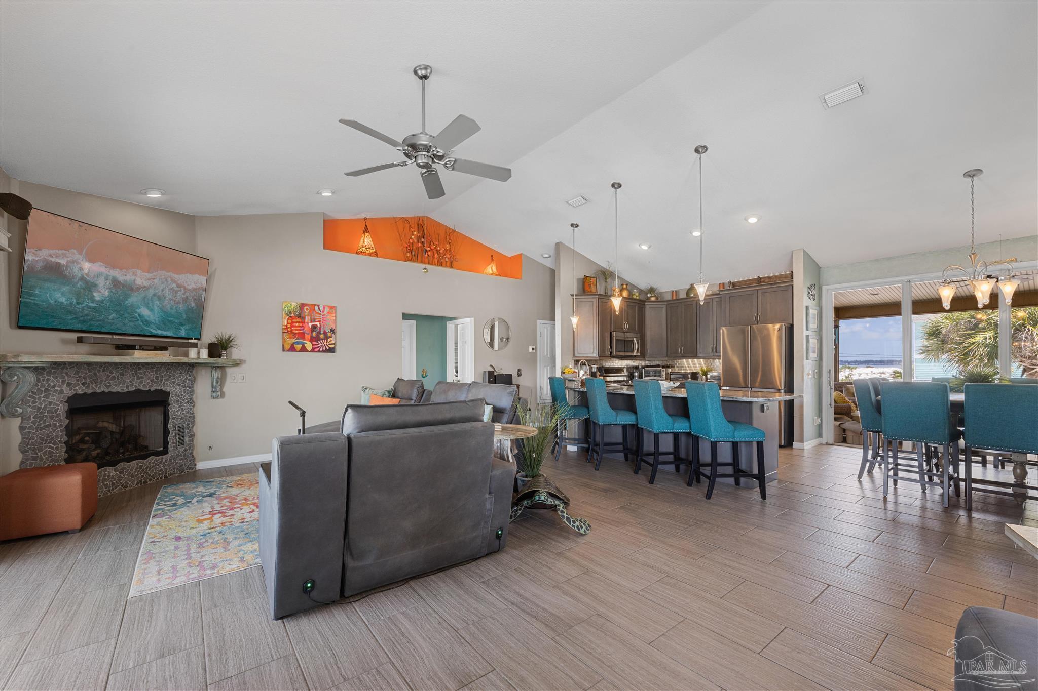 Navarre Beach, Florida 32566, United States, 3 Bedrooms Bedrooms, ,3 BathroomsBathrooms,Residential,Active,179783