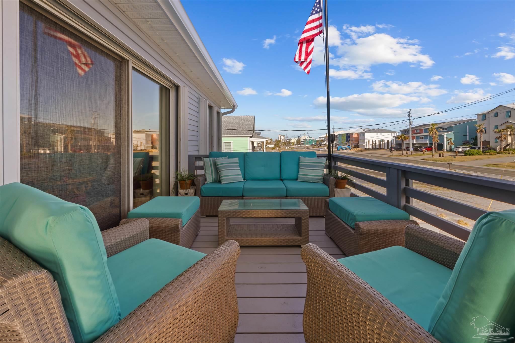 Navarre Beach, Florida 32566, United States, 3 Bedrooms Bedrooms, ,3 BathroomsBathrooms,Residential,Active,179783