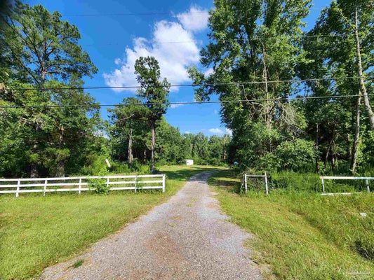 5500 N CENTURY BLVD, CENTURY, FL 32535 - Image ed64d96c8cb598f43c1cd5bb81f8a862/2429481951
