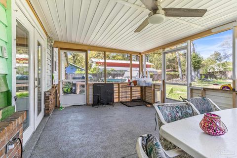 A home in Pace