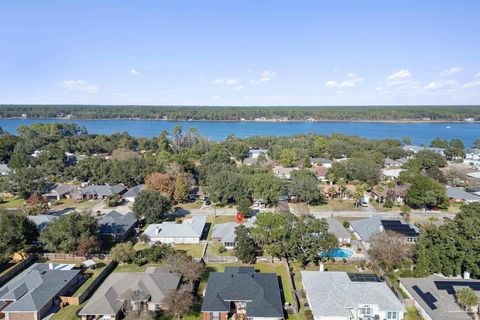 A home in Navarre