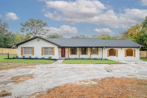 A home in Gulf Breeze