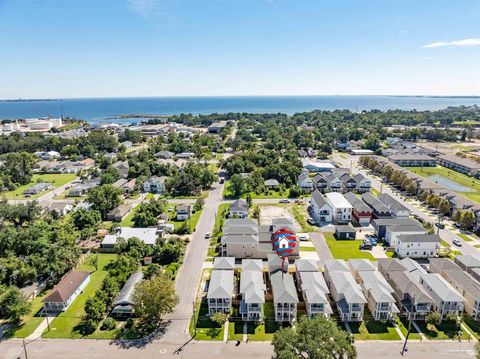 1121 W Romana St Pensacola FL 32502