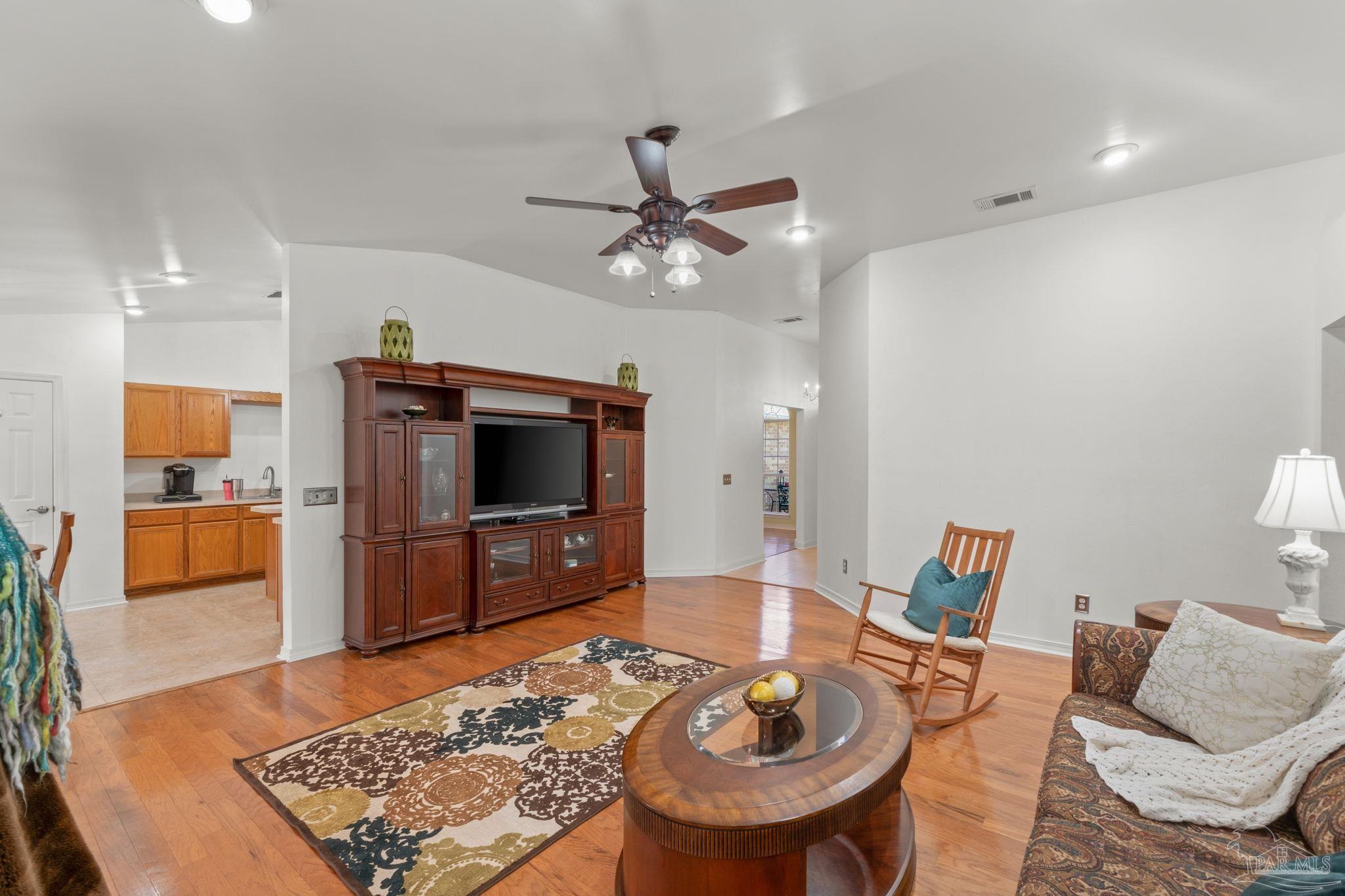 Navarre, Florida 32566, United States, 4 Bedrooms Bedrooms, ,2 BathroomsBathrooms,Residential,Active,257397