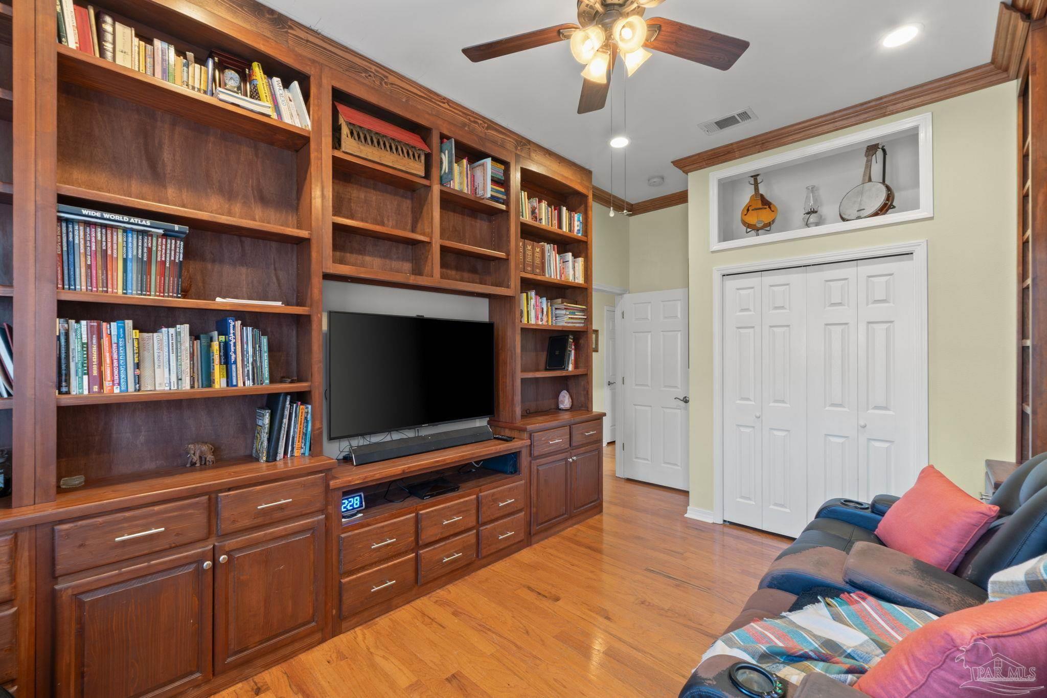 Navarre, Florida 32566, United States, 4 Bedrooms Bedrooms, ,2 BathroomsBathrooms,Residential,Active,257397