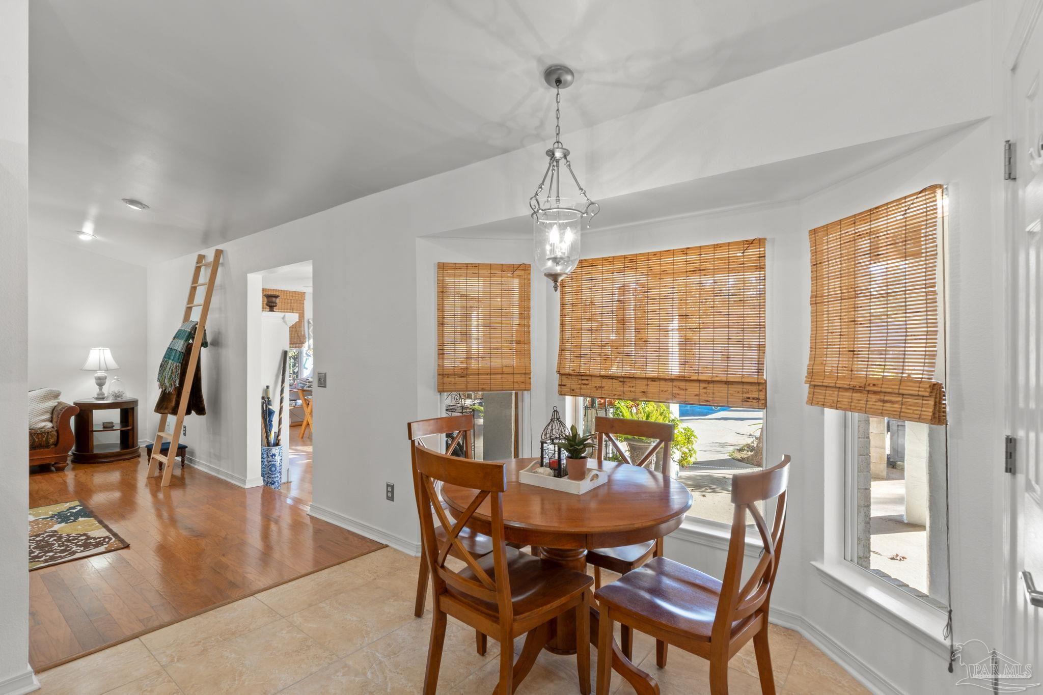 Navarre, Florida 32566, United States, 4 Bedrooms Bedrooms, ,2 BathroomsBathrooms,Residential,Active,257397