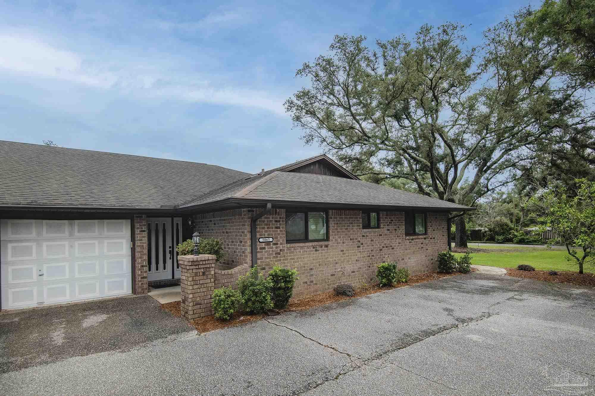 Photo 1 of 39 — 5065 Leeward Dr, Pensacola, FL 32507