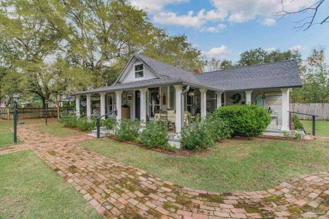 A home in Navarre