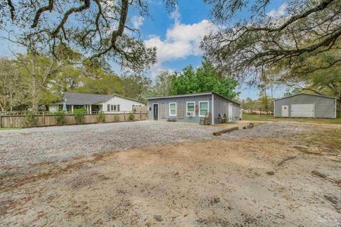 A home in Navarre