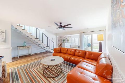 4736 Huron Dr Pensacola FL 32507