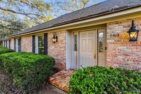 A home in Gulf Breeze