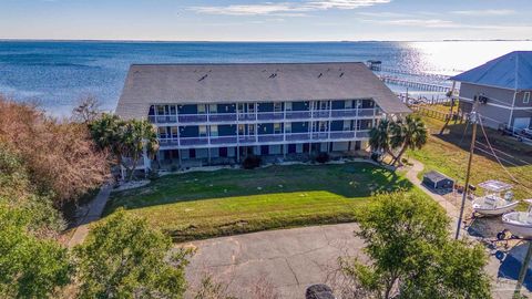 A home in Gulf Breeze