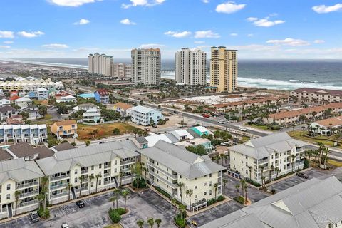 A home in Navarre Beach