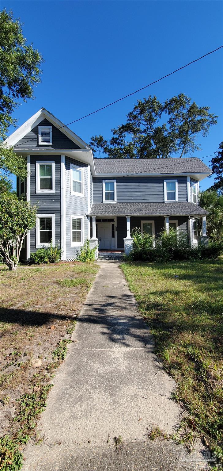 Photo 1 of 36 — 6732 Berryhill St, Milton, FL 32570