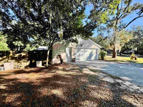 A home in Gulf Breeze