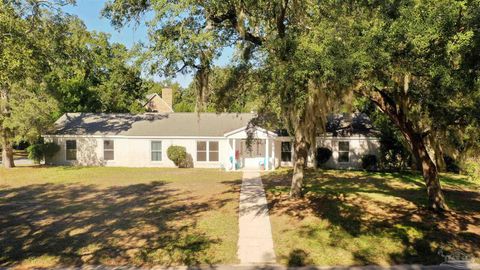 A home in Gulf Breeze