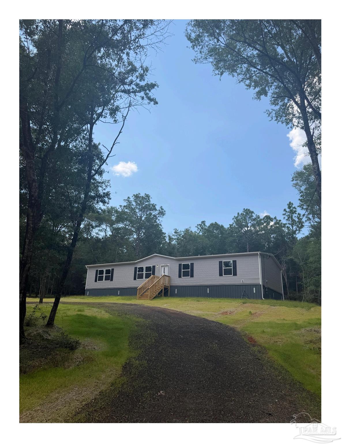Photo 1 of 70 — 11226 N Lakeview Dr, Milton, FL 32583