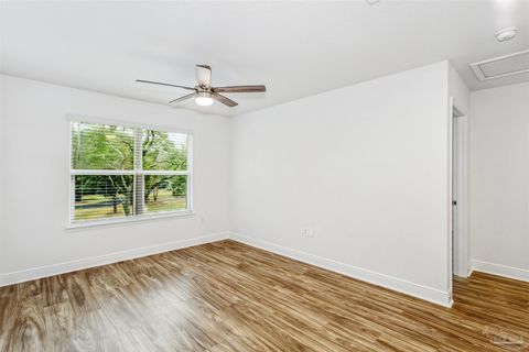 A home in Navarre