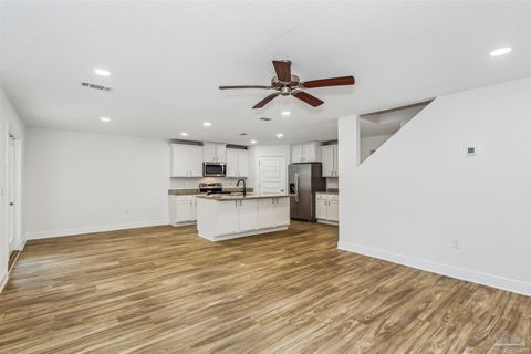 A home in Navarre