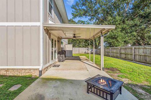 A home in Navarre