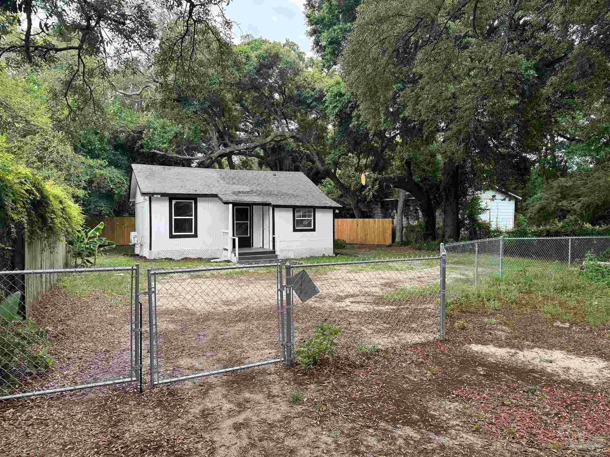 View Pensacola, FL 32505 house