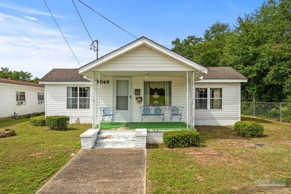 5049 DR MARTIN LUTHER KING JR DR, MILTON, FL 32570 - Image fb25aea64dee140bd2a25d4e73862190/1428572490