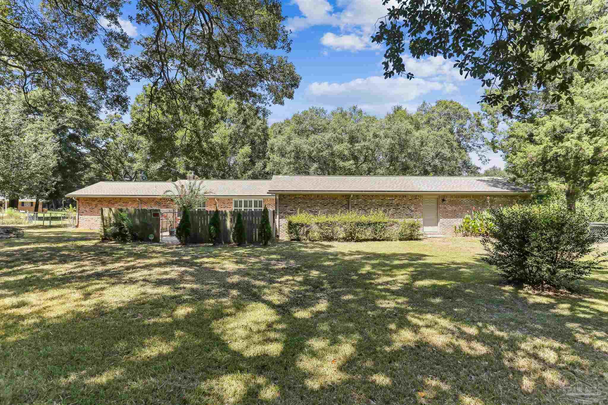 Milton, Florida 32570, United States, 3 Bedrooms Bedrooms, ,2 BathroomsBathrooms,Residential,Active,205561