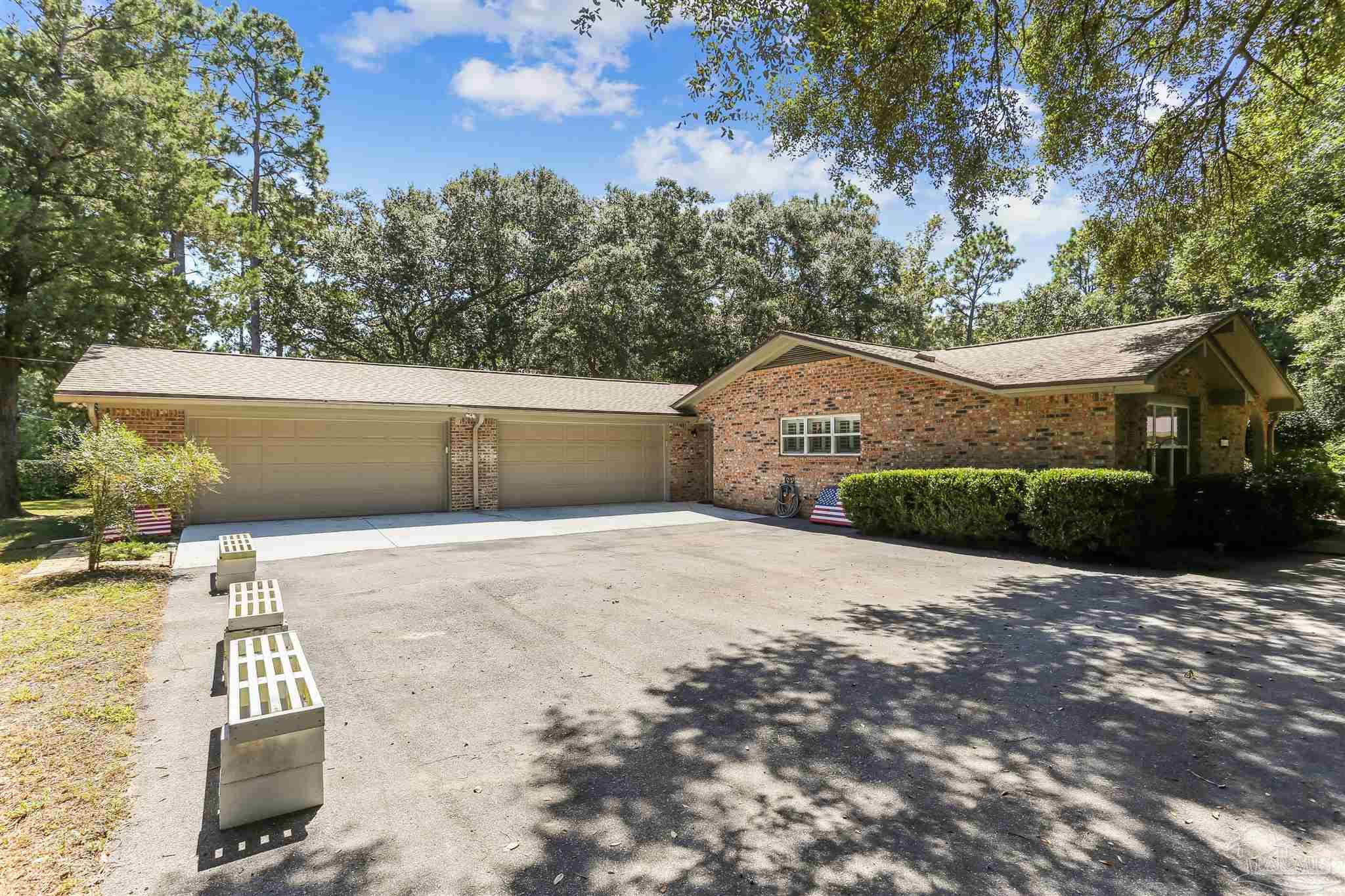 Milton, Florida 32570, United States, 3 Bedrooms Bedrooms, ,2 BathroomsBathrooms,Residential,Active,205561