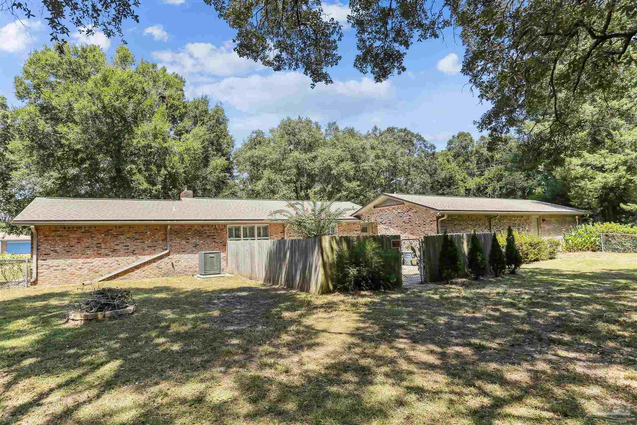Milton, Florida 32570, United States, 3 Bedrooms Bedrooms, ,2 BathroomsBathrooms,Residential,Active,205561