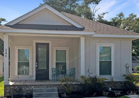 241 N H St Pensacola FL 32502