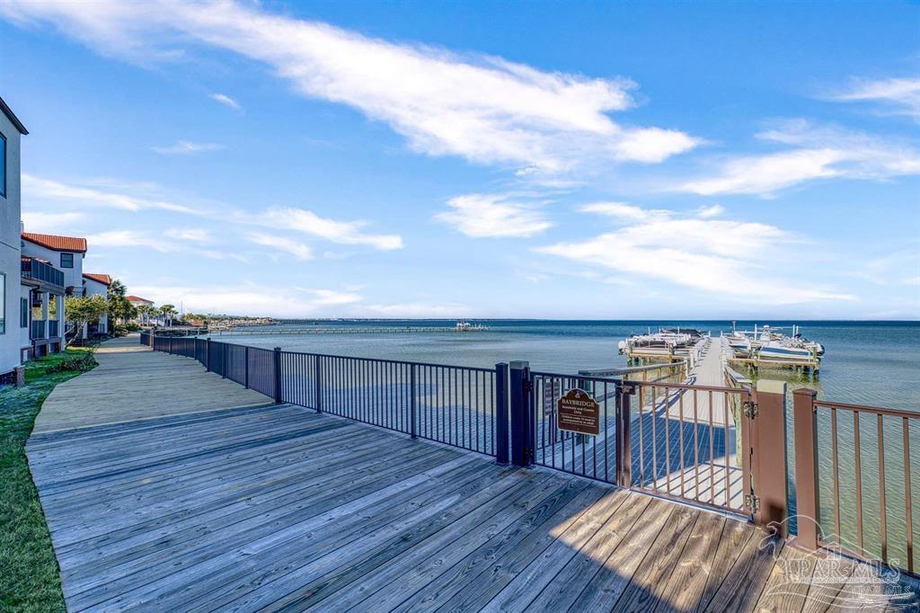 126 Bay Bridge Dr