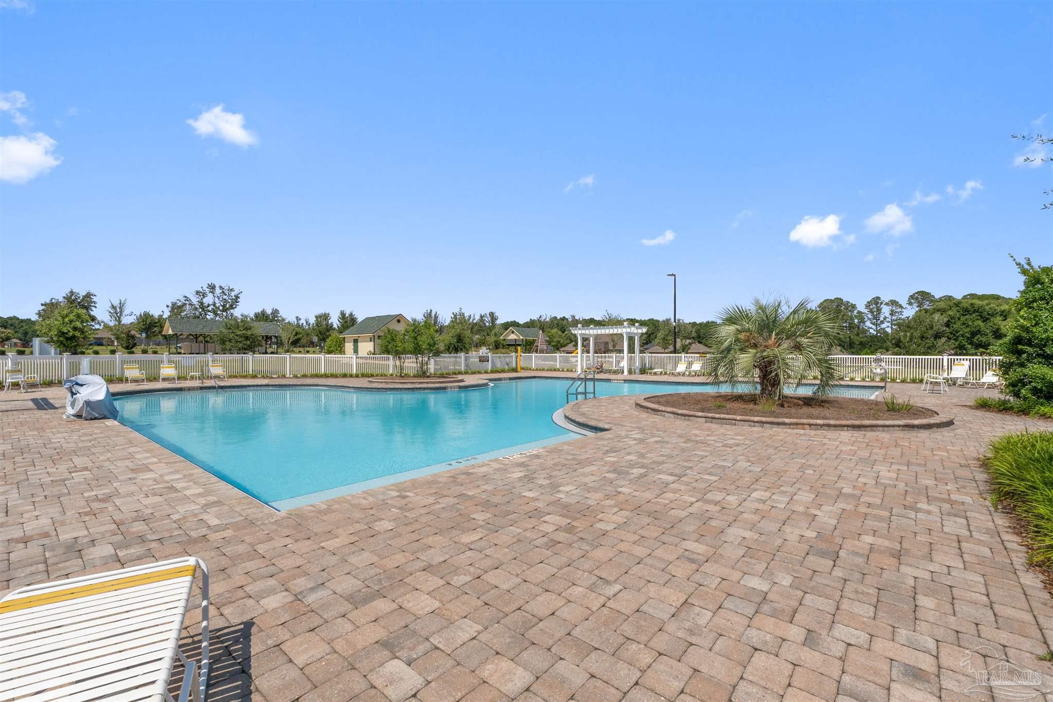 Milton, Florida 32583, United States, 3 Bedrooms Bedrooms, ,2 BathroomsBathrooms,Residential,Active,168089