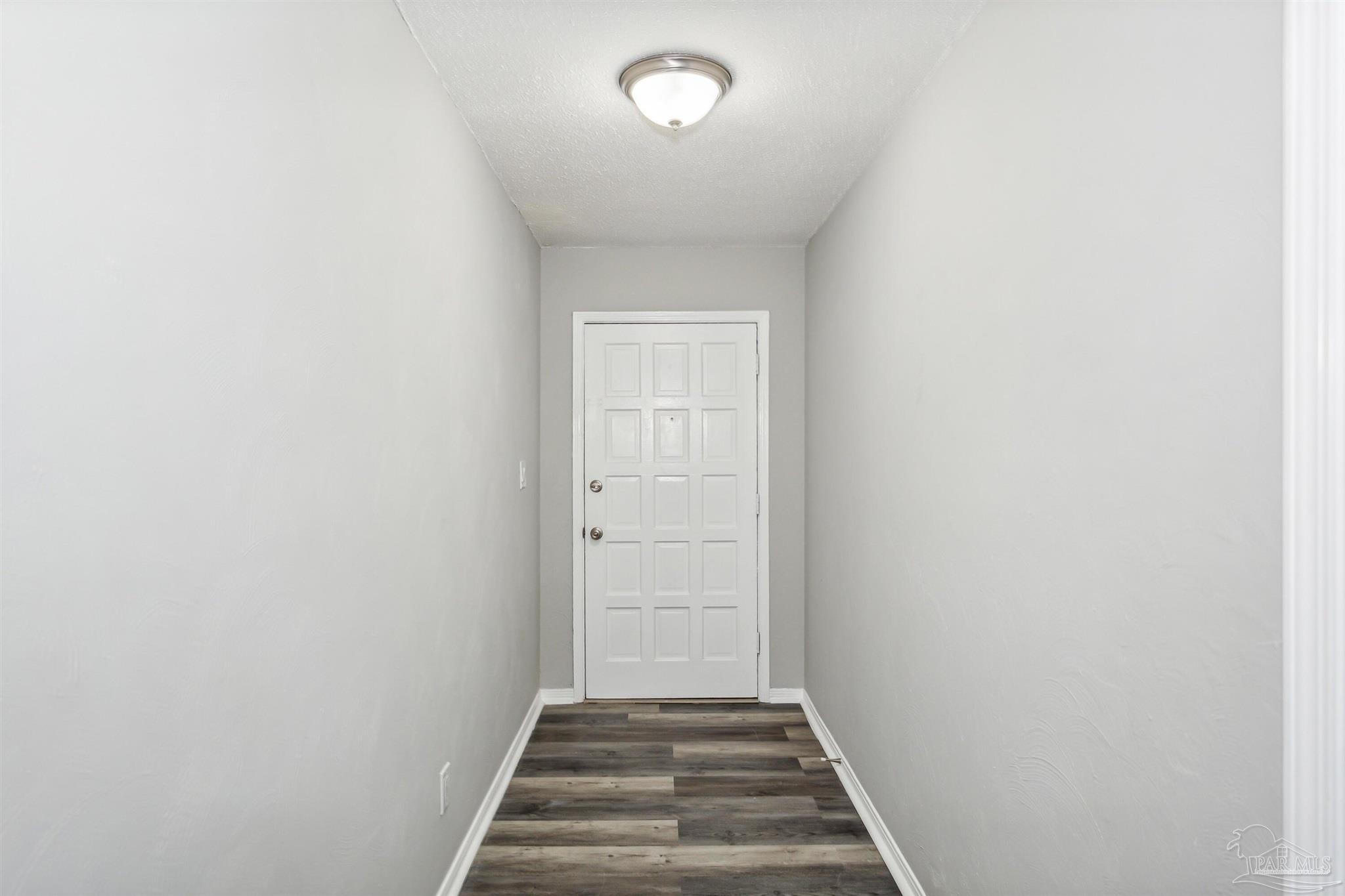 Pensacola, Florida 32526, United States, 3 Bedrooms Bedrooms, ,2 BathroomsBathrooms,Residential,Pending,16752